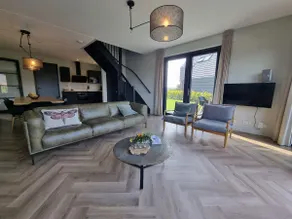 Watervilla Fiif in Friesland With two Rooms - Image 2
