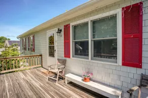 Pet-Friendly Oak Bluffs 3BR | Deck & Fire Pit - Image 5