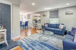 Pet-Friendly Oak Bluffs 3BR | Deck & Fire Pit - Image 4