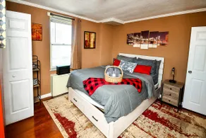 Modern Designed DTWN Condo with a 99% Walk Score - Image 3