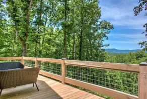 Designer Log Cabin⛰️ Views + Biltmore Pass | Modern Luxury near Saluda - Image 3