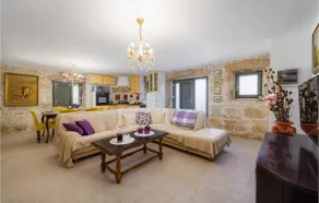 Cozy Home In Vizinada - Image 3