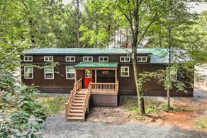 Hot Tub Relaxation! Dreamy Cabin Near Beavers Bend - Image 2