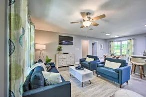 Modern Lakefront Retreat in Avinger - Image 5