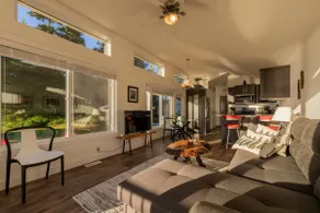 03 - Sunset Vista Cottage By The Sea at Alder Bay - Image 4