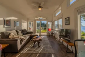 03 - Sunset Vista Cottage By The Sea at Alder Bay - Image 3