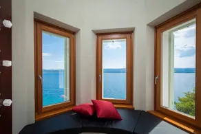 Beachfront Villa Castellum with Pool - Image 4
