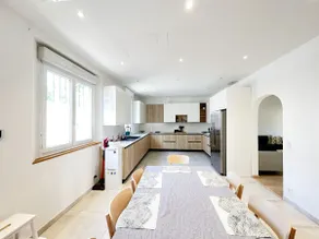 Comfortable 6 bedroom townhouse in Cannes - Image 2