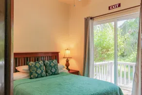 Groundfloor \"Pat's Place\" @ Sapphire Beach Resort - Image 4