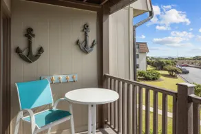 Summer School condo - Image 2