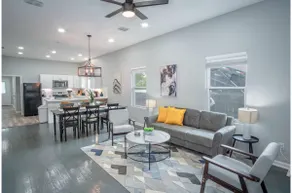 Captivating 4BR 2BA Home Near Awesome Downtown - Image 5