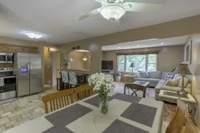 Cozy 4BD 2BA Home | Firepit | Dogs - Image 2