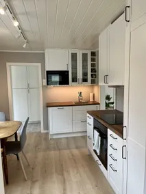 Cozy newly restored house with great views! - Image 3