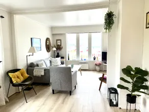 Cozy newly restored house with great views! - Image 2