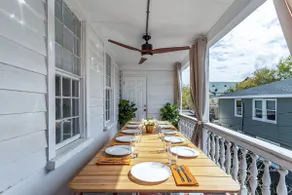 The Pulse | Upscale Historic Suite Near King St - Image 3