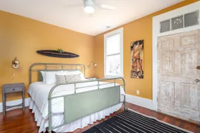 The Pulse | Upscale Historic Suite Near King St - Image 4