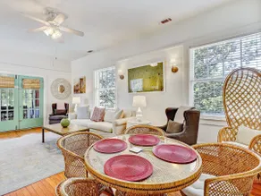Huge Home in Starland District, Heated Pool Access - Image 4