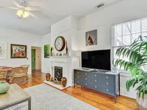 Huge Home in Starland District, Heated Pool Access - Image 2