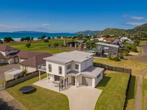 Coastal Pearl - Matarangi Feriehus - Image 3