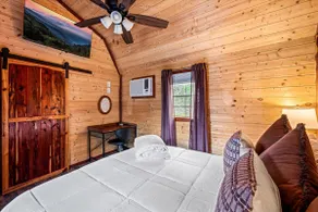 Mountain Retreat, Hot Tub, Sunset Views - Image 4