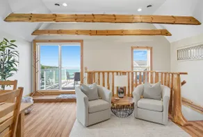 Downtown Loft - HUGE Patio, Steps to Beach! - Image 3