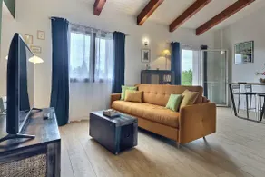 La Tete Dans Les Nuages-Gîte-Deluxe-Ensuite mit Bad-Bergblick - Image 3