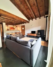 Townhouse with stunning views in Martinet - Image 5