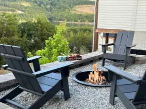 Hot Tub · Fire Pit · Bowling Lane · Game Room - Image 4