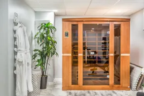 Serenity Sauna Retreat Just Blocks from Downtown - Image 2