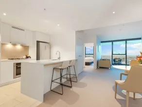 Luxury 1 BDR Skytower City River Views - Image 5