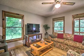 Pet-Friendly VA Home ~ 30 Mi to Shenandoah NP - Image 5