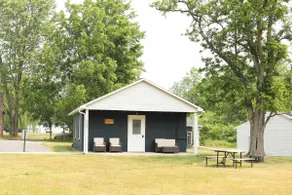 The Hillside Hideaway Cabin - Image 2