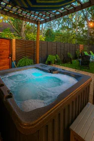 East Side House w/ Heated & Chilled Pool + Hot Tub - Image 3