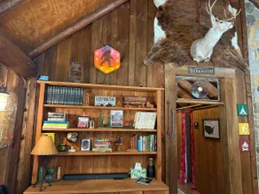 Bunkhouse • Sleeps 20 • Weddings • Reunions •WiFi - Image 5