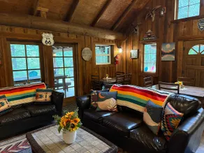 Bunkhouse • Sleeps 20 • Weddings • Reunions •WiFi - Image 3
