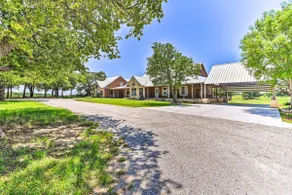 2 Home Retreat on 29 Acres: ‘Sunset Ranch’ - Image 5