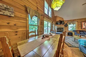 11 Mi to Calaboose Cellars: Marble Cabin w/ Deck! - Image 2