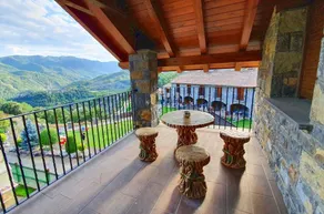 Casas Ordesa - Pineta Suite Apt. - Image 2