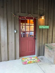 Cedar House • King Suite • Soaking Tub • WiFi • A/C - Image 2