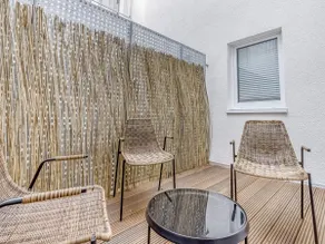 Essen Kibbelstr | Suite XL + Sofa Bed + Balcony - Image 4