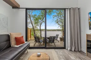 Endless Lake View*Couples Escape*Luxe*Modern*Clean - Image 5