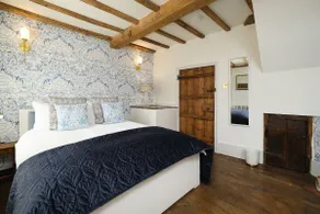 Joe's Cottage - Image 2