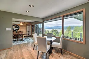 Deck & Sweeping Views: Family Union Home - Image 5