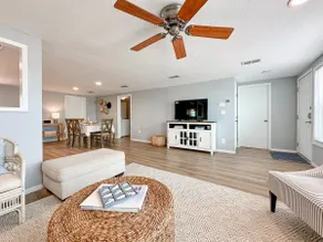 The Cottage at Matagorda - Image 5