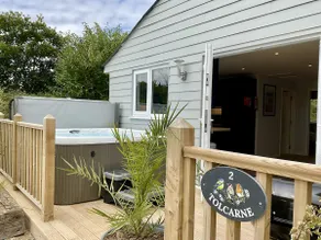 Tolcarne Lodge, Cornwall, Private Hottub - Image 2