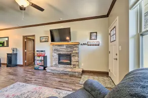 Cozy Townsend Condo, Resort-Style Amenities! - Image 4