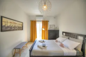 Charming 2 bedroom apartment close to Junior College ETUS1-1 - Image 2