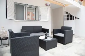 Jamaica Beach House - Image 2