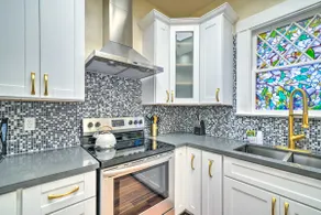 Cozy Carpinteria Apartment: Walkable Location - Image 3