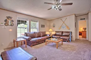 Spacious House ~ 1 Mi to Lake & Boat Ramp! - Image 4